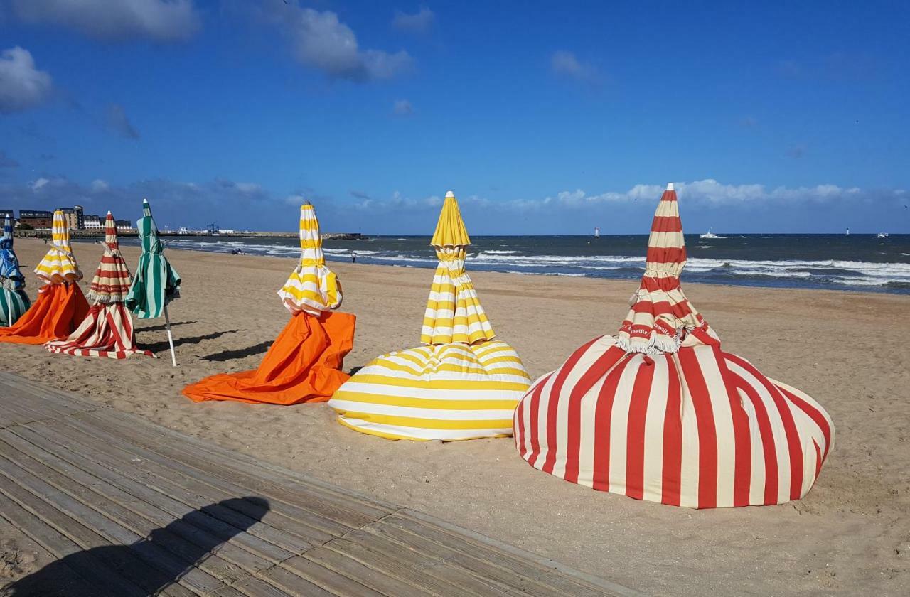 Duplex 50 M2 Au Pied Des Planches Apartment Trouville-sur-Mer Luaran gambar
